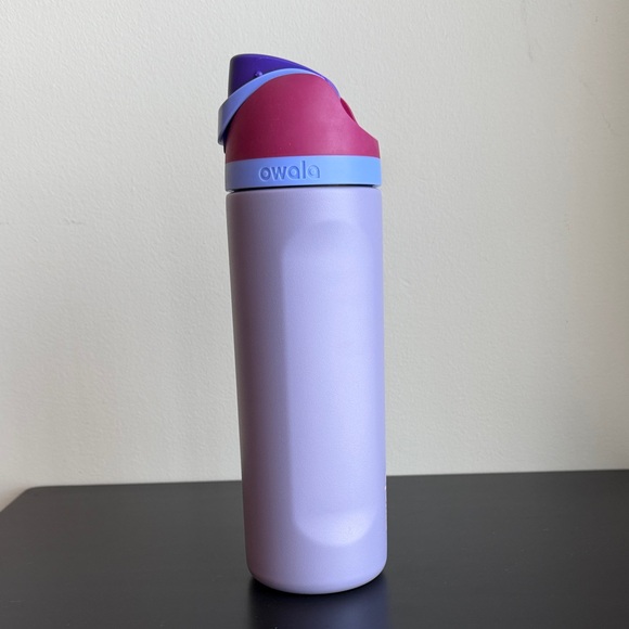 Owala Purple and Pink Water Bottle 24oz - Picture 8 of 9